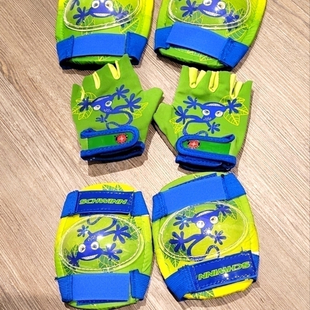 𝅺schwinn Boy's Pad Set with Knee Elbow and Gloves